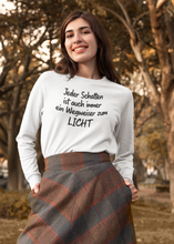 Lade das Bild in den Galerie-Viewer, Wegweiser zum Licht - Unisex Organic Sweatshirt
