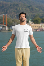 Lade das Bild in den Galerie-Viewer, Unendliche Liebe   - Herren Premium Organic Shirt
